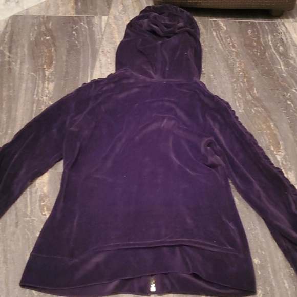 Authentic Burberry Velour Outfit 😍